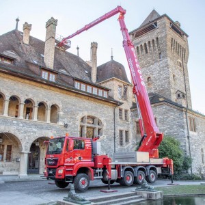 LKW-Bühne 65m