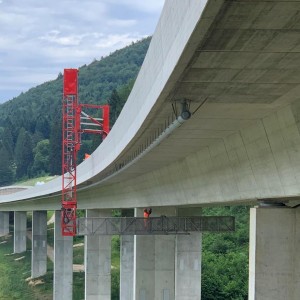 Underbridge lift 15m