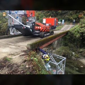 Nacelle négative sur chenilles 6m