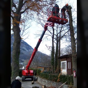 Nacelle automotrice sur chenilles 23m