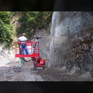 Nacelle automotrice sur chenilles 14m