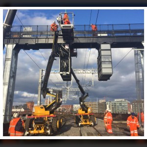 Articulating boom lift 16m / railway-road