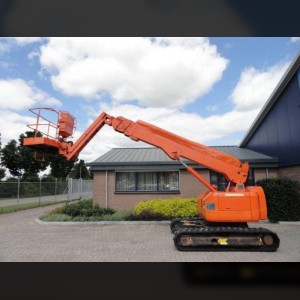 Hitachi 16m Jib auf Raupen