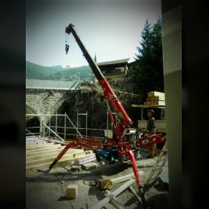 Spider crane 5.6m
