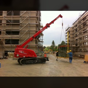 Grue automotrice sur chenilles 20m