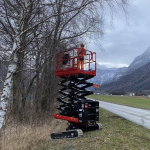 Scherenarbeitsbühnen auf Raupen 10m